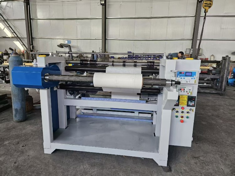 Станок для перемотки рулонных материалов 1600